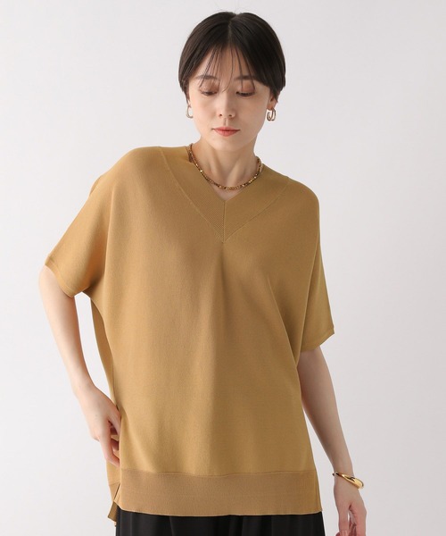 Elura(エルーラ)の「<WEB限定|第三弾ニット>華奢見えドルマンVネックニット/492597(ニット/セーター・レディース・ブラック/カーキ/ブラウン系その他2/ホワイト/ライトグレー・MEDIUM/X-LARGE)」の14枚目の写真