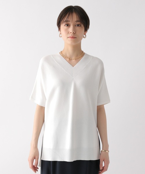 Elura(エルーラ)の「<WEB限定|第三弾ニット>華奢見えドルマンVネックニット/492597(ニット/セーター・レディース・ブラック/カーキ/ブラウン系その他2/ホワイト/ライトグレー・MEDIUM/X-LARGE)」の17枚目の写真