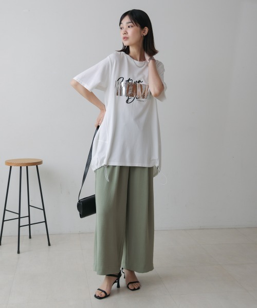 Bou Jeloud(ブージュルード)の「箔エンボスロゴチュニック(Tシャツ/カットソー・レディース・オフホワイト/キャメル/ブラック・FREE)」の8枚目の写真