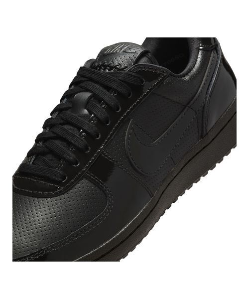 【NIKE】FIELD GENERAL 82