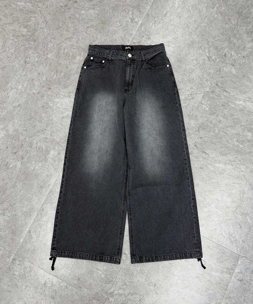 ATMARK(アットマーク)の「《2サイズ展開 / UNISEX 》バックアーチロゴ バギーデニム(デニムパンツ・メンズ・ブラック/インディゴブルー/ピンク・LARGE/MEDIUM)」の8枚目の写真