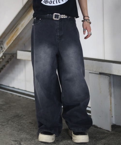 ATMARK(アットマーク)の「《2サイズ展開 / UNISEX 》バックアーチロゴ バギーデニム(デニムパンツ・メンズ・ブラック/インディゴブルー/ピンク・LARGE/MEDIUM)」の21枚目の写真