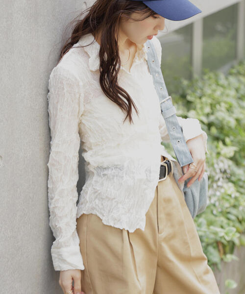 FREE'S MART（フリーズマート）の「◆シアースリムシャツ（シャツ/ブラウス・レディース・ブルー系その他/ホワイト/ブラウン・FREE）」の22枚目の写真