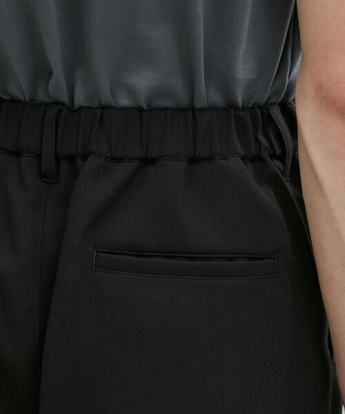 UNITED TOKYO（ユナイテッドトウキョウ）の「超撥水TRIXION パラシュートパンツ（その他パンツ・メンズ・ブラック/オフホワイト/ダークグレー・1/2）」の8枚目の写真