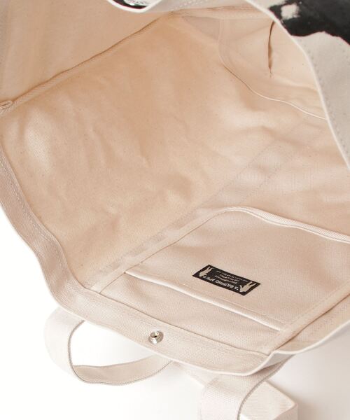 A BATHING APE（アベイシングエイプ）の「BIG APE HEAD TOTE BAG（トートバッグ・メンズ・アイボリー・FREE）」の8枚目の写真