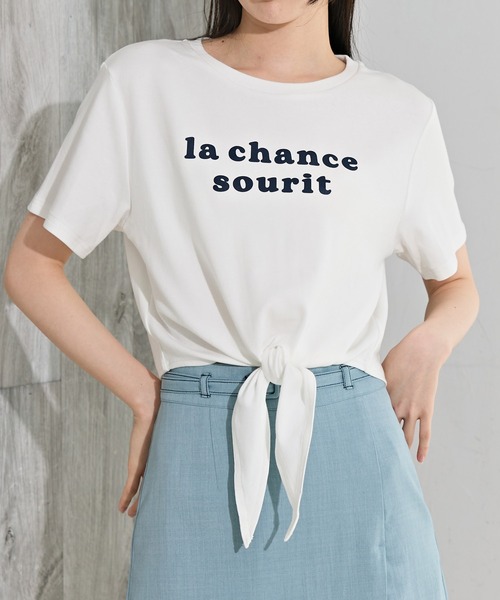 REDYAZEL(レディアゼル)の「フロントリボンTシャツ(Tシャツ/カットソー・レディース・ボルドー/ブラック/オフホワイト・FREE)」の6枚目の写真