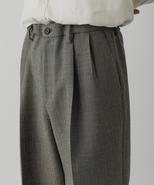 ADAM ET ROPE'（アダムエロペ）の「ダブルフェイス シャークスキンスラックス（スラックス・メンズ・グレー・L/M）」の4枚目の写真