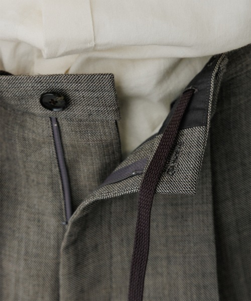 ADAM ET ROPE'（アダムエロペ）の「ダブルフェイス シャークスキンスラックス（スラックス・メンズ・グレー・L/M）」の7枚目の写真