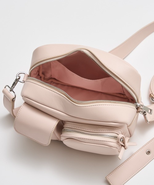 OLIVE des OLIVE（オリーブデオリーブ）の「ハートポーチ付きショルダーバッグ（ショルダーバッグ・レディース・ピンク/オフホワイト/ブラック・FREE）」の4枚目の写真