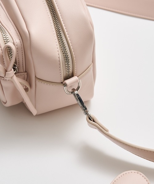 OLIVE des OLIVE（オリーブデオリーブ）の「ハートポーチ付きショルダーバッグ（ショルダーバッグ・レディース・ピンク/オフホワイト/ブラック・FREE）」の6枚目の写真