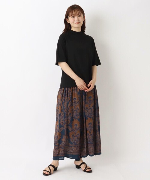one'sterrace（ワンズテラス）の「リゾート レーヨンクレープ柄パンツ（その他パンツ・レディース・ベージュ系8/ブラック系8/ネイビー系5・02）」の7枚目の写真