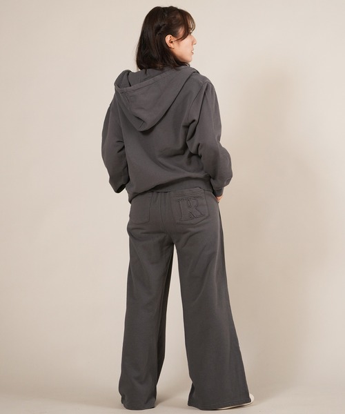 ムラサキスポーツ(ムラサキスポーツ)の「RIKKA FEMME/リッカファム ロゴワッペンパーカー ジップアップフーディー RF25FW09(パーカー・レディース・レッド/ブラウン/チャコールグレー・FREE)」の13枚目の写真