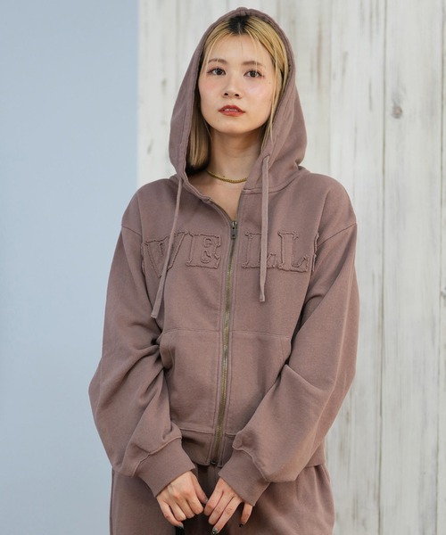ムラサキスポーツ(ムラサキスポーツ)の「RIKKA FEMME/リッカファム ロゴワッペンパーカー ジップアップフーディー RF25FW09(パーカー・レディース・レッド/ブラウン/チャコールグレー・FREE)」の22枚目の写真