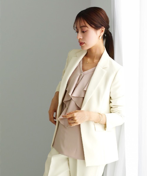 WHITE JOOLA(ホワイトジョーラ)の「UVカット・速乾・接触冷感・防シワ・ストレッチ・洗える【多機能すぎるジャケット】ダブルピケクロス・テーラードジャケット(テーラードジャケット・レディース・アイボリー/ネイビー/ブラック・S/L/M)」の8枚目の写真