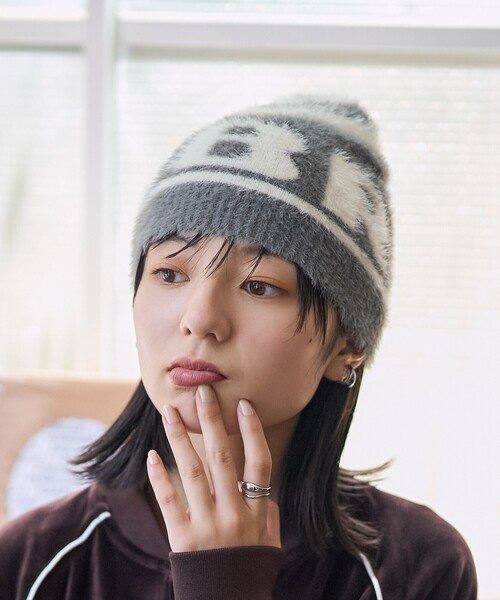 FREAK'S STORE（フリークスストア）の「UMBRO × FREAK'S STORE/アンブロ 別注 モヘアロゴビーニー（ニットキャップ/ビーニー・レディース・ネイビー/ブラウン/ブラック/グレー/ナチュラル・ONE SIZE）」の16枚目の写真