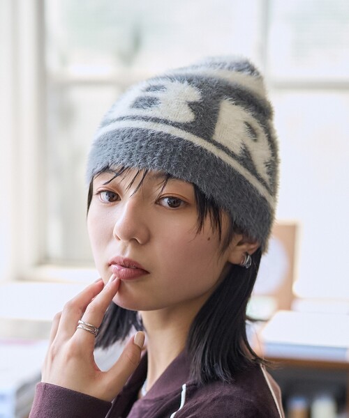 FREAK'S STORE（フリークスストア）の「UMBRO × FREAK'S STORE/アンブロ 別注 モヘアロゴビーニー（ニットキャップ/ビーニー・レディース・ネイビー/ブラウン/ブラック/グレー/ナチュラル・ONE SIZE）」の17枚目の写真
