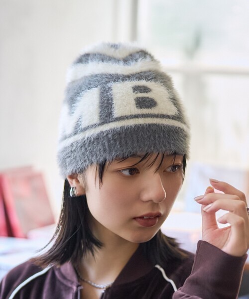 FREAK'S STORE（フリークスストア）の「UMBRO × FREAK'S STORE/アンブロ 別注 モヘアロゴビーニー（ニットキャップ/ビーニー・レディース・ネイビー/ブラウン/ブラック/グレー/ナチュラル・ONE SIZE）」の6枚目の写真