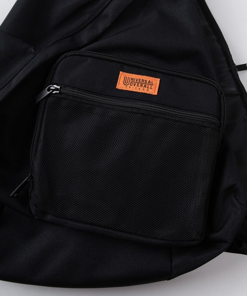 UNIVERSAL OVERALL（ユニバーサルオーバーオール）の「【94】【UNIVERSAL OVERALL/ユニバーサルオーバーオール】ワンポイント Uロゴ ピスネームタグデザイン ワンショルダー ボディワラバッグ/12L（ボディバッグ/ウエストポーチ・メンズ・ブラック/チャコールグレー/ライトグレー/ネイビー・FREE）」の7枚目の写真