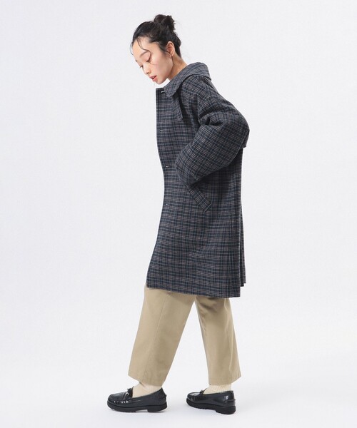 BEAMS BOY（ビームスボーイ）の「ガンクラブ チェック コート（ステンカラーコート・レディース・ベージュ/ネイビー・1/2）」の4枚目の写真