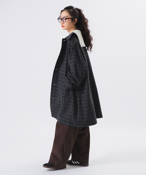 BEAMS BOY（ビームスボーイ）の「ガンクラブ チェック コート（ステンカラーコート・レディース・ベージュ/ネイビー・1/2）」の22枚目の写真