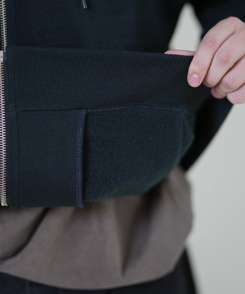 SANTA CRUZ（サンタクルーズ）の「【限定】SANTACRUZ/サンタクルーズ フルジップパーカー バックプリント 502254301（パーカー・メンズ・ライトブラック/シルバーグレー・M/L/XL）」の9枚目の写真