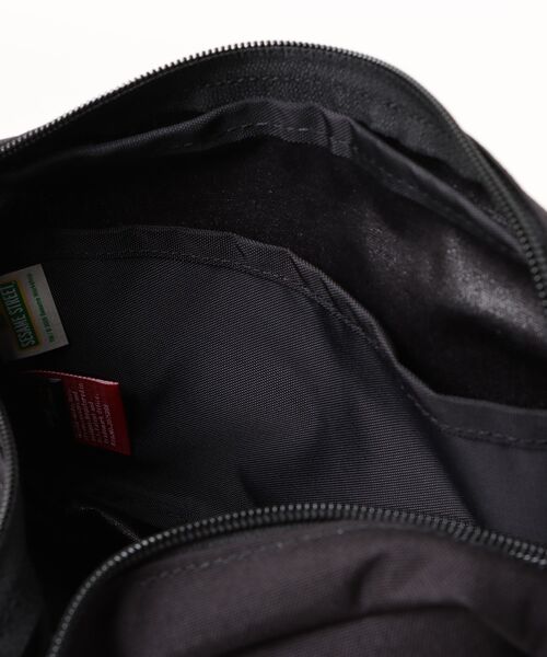 Manhattan Portage(マンハッタンポーテージ)の「JOGGER (L) JPN VER 2 500D CORDURA SESAME ST(ショルダーバッグ・レディース・ブラック・X-SMALL)」の13枚目の写真