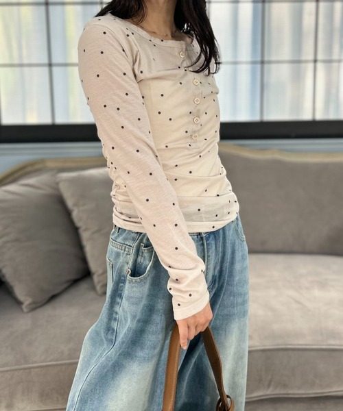 mebole（メボレ）の「Airy Dot Button Top（Tシャツ/カットソー・レディース・アイボリー/グレー・FREE）」の18枚目の写真