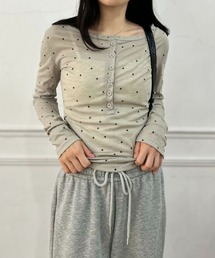 mebole（メボレ）の「Airy Dot Button Top（Tシャツ/カットソー）」