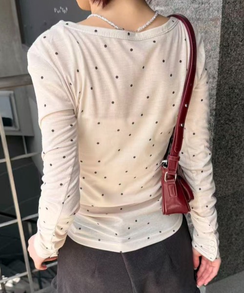mebole(メボレ)の「Airy Dot Button Top(Tシャツ/カットソー・レディース・アイボリー/グレー・FREE)」の15枚目の写真