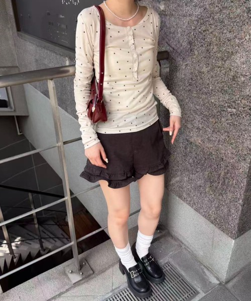 mebole(メボレ)の「Airy Dot Button Top(Tシャツ/カットソー・レディース・アイボリー/グレー・FREE)」の19枚目の写真