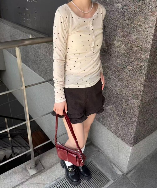 mebole(メボレ)の「Airy Dot Button Top(Tシャツ/カットソー・レディース・アイボリー/グレー・FREE)」の20枚目の写真