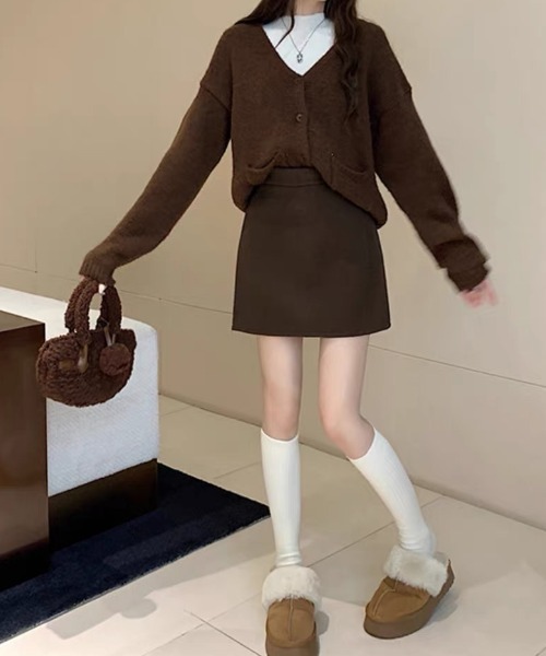 gossip!ロサンゼルス(ゴシップロサンゼルス)の「【サイズあり】ウールライク ヴィンテージ厚手シンプルミニスカート(インパン付)(秋冬の韓国ファッション ガーリー定番)(スカート・レディース・ブラウン/グレー・S/L/M)」の6枚目の写真