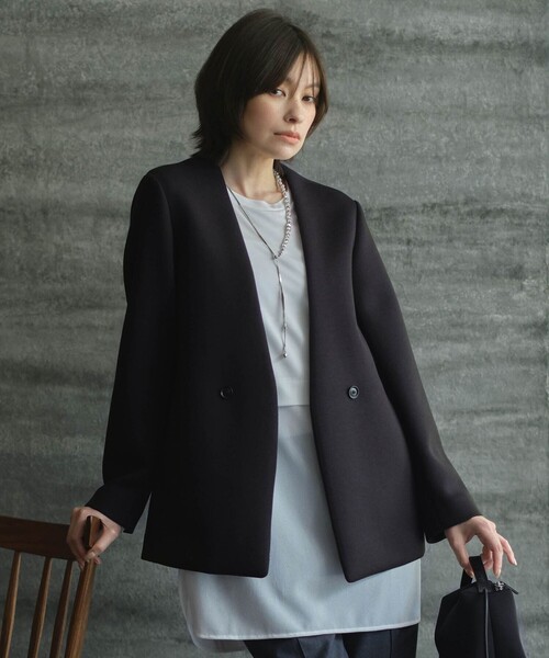 ICB(アイシービー)の「コンパクトWフェイス ノーカラージャケット(ノーカラージャケット・レディース・ライトグレー系/黄土色系/ブラック系・X-SMALL/SMALL/MEDIUM)」の2枚目の写真