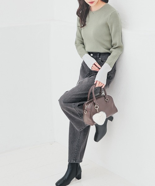 Honeys（ハニーズ）の「袖配色ニット（ニット/セーター・レディース・ミント/杢グレー/ブラック×ブルー/ブラック/ホワイト×ブルー/アイボリー/ホワイト×イエロー/グレー系その他・L/S/M）」の13枚目の写真