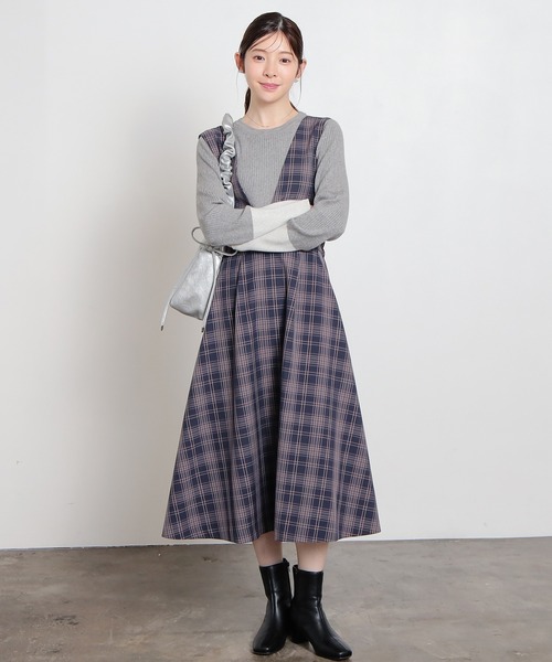 Honeys（ハニーズ）の「袖配色ニット（ニット/セーター・レディース・ミント/杢グレー/ブラック×ブルー/ブラック/ホワイト×ブルー/アイボリー/ホワイト×イエロー/グレー系その他・L/S/M）」の18枚目の写真