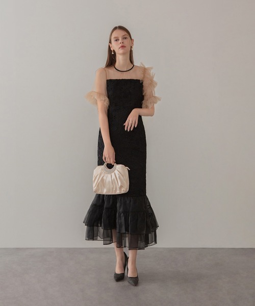 アシンメトリーチュールスリーブレースフリルヘムIラインワンピースドレス結婚式 LEJA】アシンメトリーチュールスリーブレースフリルヘムIライン