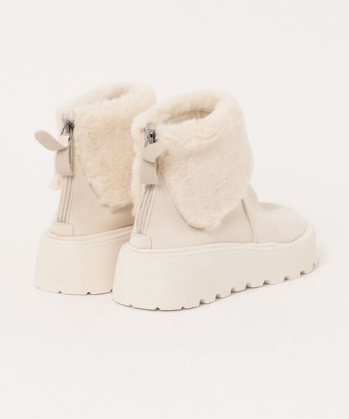 WESTSEA(ウエストシー)の「厚底 折り返し裏ファー ショートブーツ ジップアップ(ブーツ・レディース・オフホワイト/ブラウン・23㎝/23.5㎝/24㎝/24.5㎝/25㎝)」の12枚目の写真