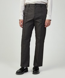 CB（シービー）の「レギュラーテーパードデニムトラウザー（デニムパンツ）」