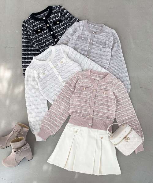 MAJESTIC LEGON（マジェスティックレゴン）の「キラキラボタンツイードライクカーデ（カーディガン/ボレロ・レディース・ピンク/アイボリー/ブラック/グレー・MEDIUM）」の4枚目の写真