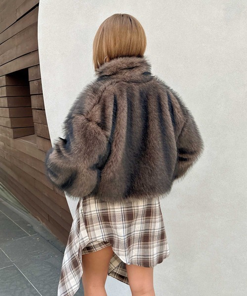 スタンドネック ダブルジップ ファーブルゾン（ブルゾン）｜d.i.a.