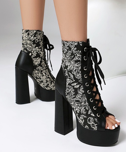 DURAS(デュラス)の「フローラルジャカードショートブーツ/レースアップブーツ(ブーツ・レディース・ブラック/アイボリー・MEDIUM/LARGE)」の10枚目の写真
