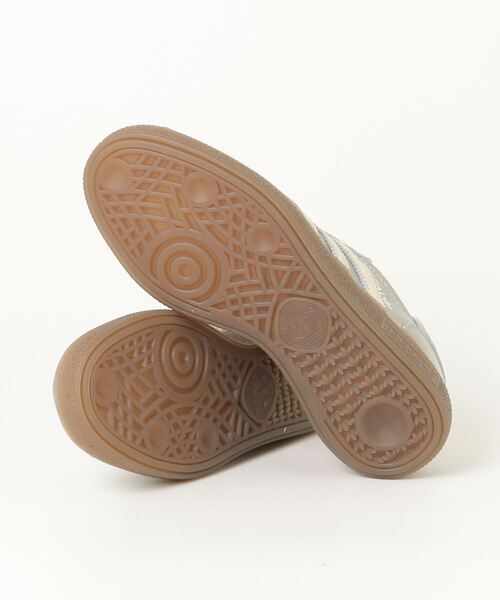 adidas Originals（アディダスオリジナルス）の「HANDBALL SPEZIAL W（スニーカー・レディース・シルバー・23.0cm/23.5cm/24.0cm/24.5cm/22.5cm/25.0cm）」の3枚目の写真