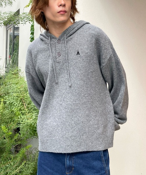 ALAND（エーランド）の「【UNISEX】ALAND／Aロゴニットフーディー（ニット/セーター・レディース・ブルー/グレー/ブラック/アイボリー/ピンク・SMALL/LARGE）」の4枚目の写真