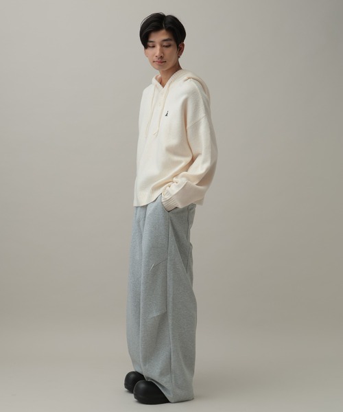 ALAND（エーランド）の「【UNISEX】ALAND／Aロゴニットフーディー（ニット/セーター・レディース・ブルー/グレー/ブラック/アイボリー/ピンク・SMALL/LARGE）」の7枚目の写真