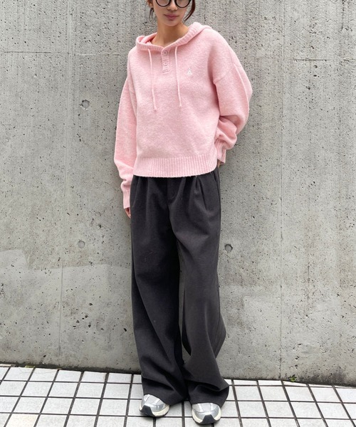 ALAND（エーランド）の「【UNISEX】ALAND／Aロゴニットフーディー（ニット/セーター・レディース・ブルー/グレー/ブラック/アイボリー/ピンク・SMALL/LARGE）」の15枚目の写真