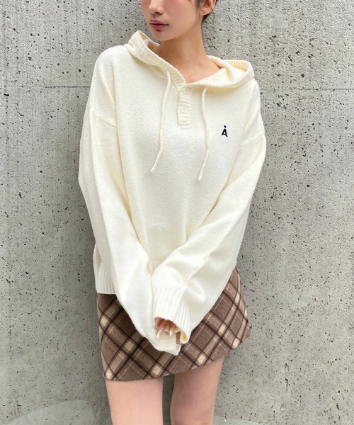 ALAND（エーランド）の「【UNISEX】ALAND／Aロゴニットフーディー（ニット/セーター・レディース・ブルー/グレー/ブラック/アイボリー/ピンク・SMALL/LARGE）」の12枚目の写真