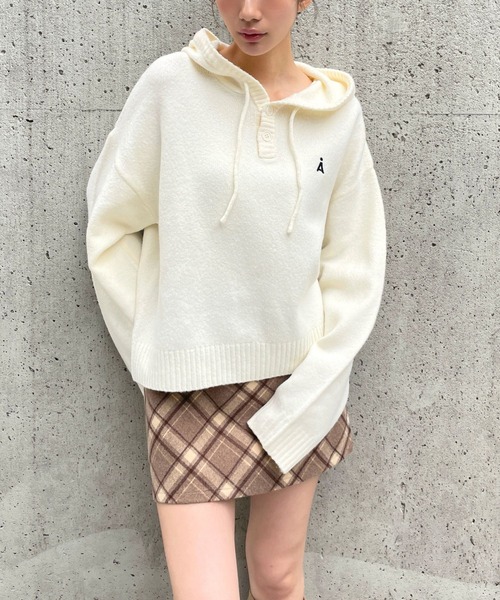 ALAND（エーランド）の「【UNISEX】ALAND／Aロゴニットフーディー（ニット/セーター・レディース・ブルー/グレー/ブラック/アイボリー/ピンク・SMALL/LARGE）」の13枚目の写真