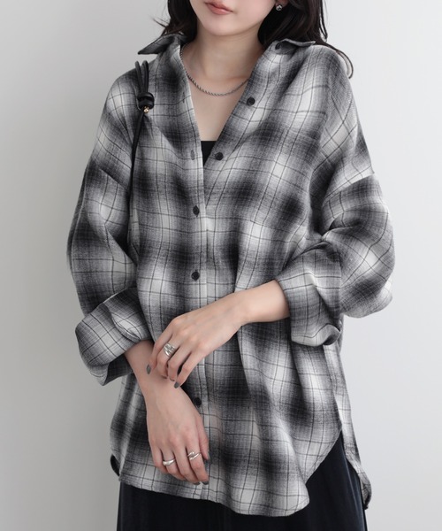 SUNFLOWER EIGHT(サンフラワーエイト)の「ベーシックオーバーシャツ(シャツ/ブラウス・レディース・グレー/ブラック/ブラウン・M)」の2枚目の写真