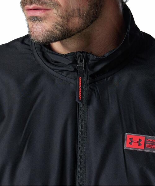 UNDER ARMOUR(アンダーアーマー)の「UAアーマーフリース マックス ジャケット(トレーニング/メンズ)(スウェット・メンズ・ブラック・2XL/S/3XL/XL/L/M)」の4枚目の写真