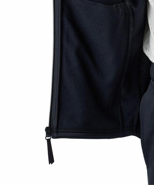 UNDER ARMOUR(アンダーアーマー)の「UAアーマーフリース マックス ジャケット(トレーニング/メンズ)(スウェット・メンズ・ブラック・2XL/S/3XL/XL/L/M)」の5枚目の写真